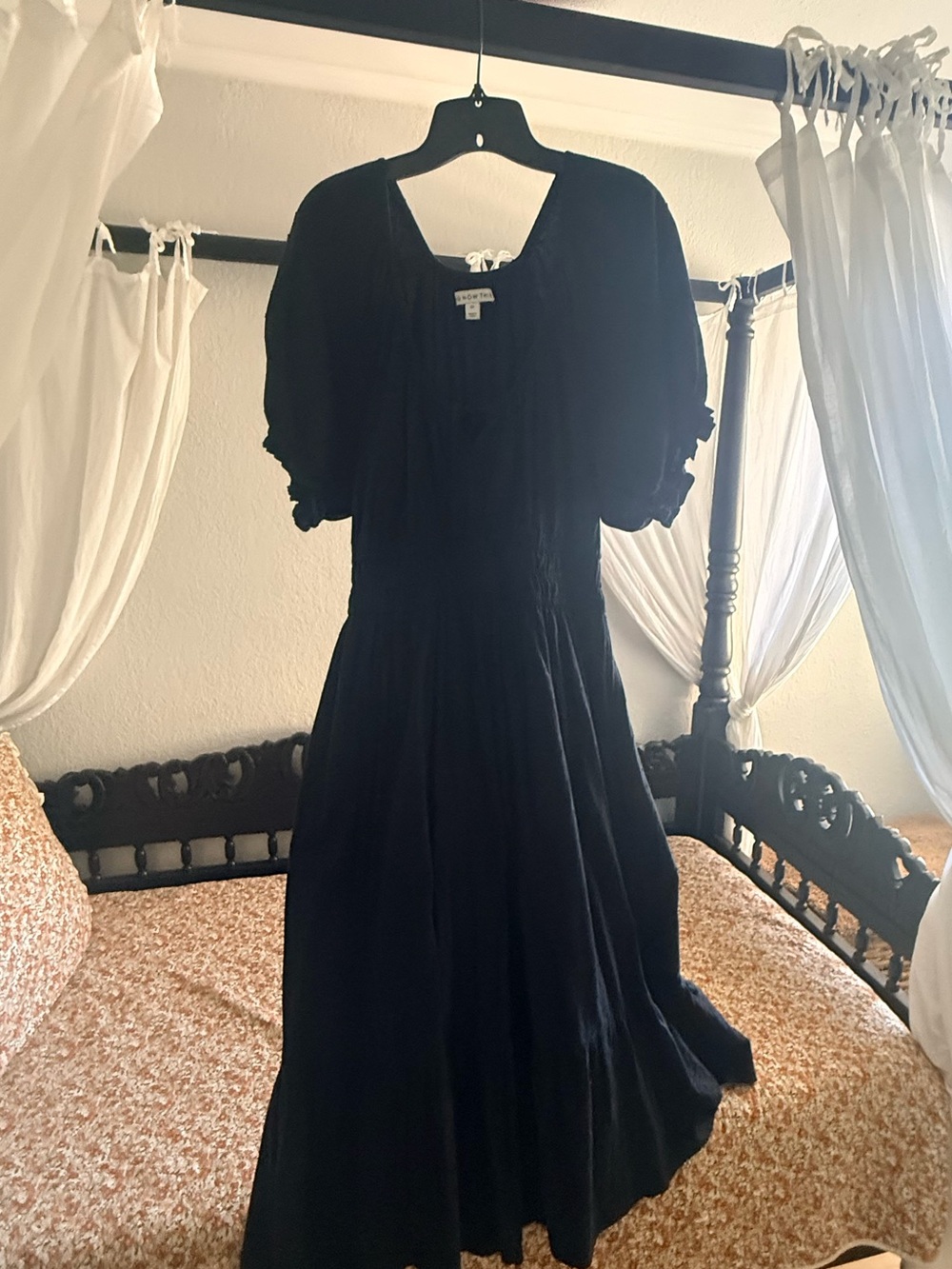 Black Puff Sleeve Midi Dress